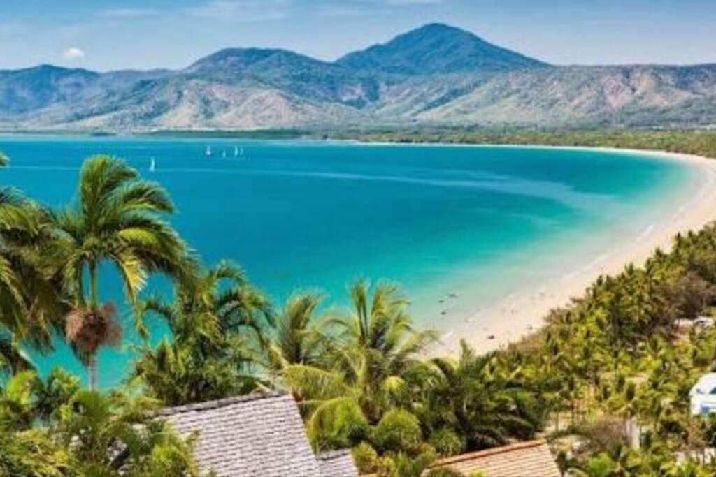 Tropical One Bedroom At The Mediterranean Apartment Port Douglas