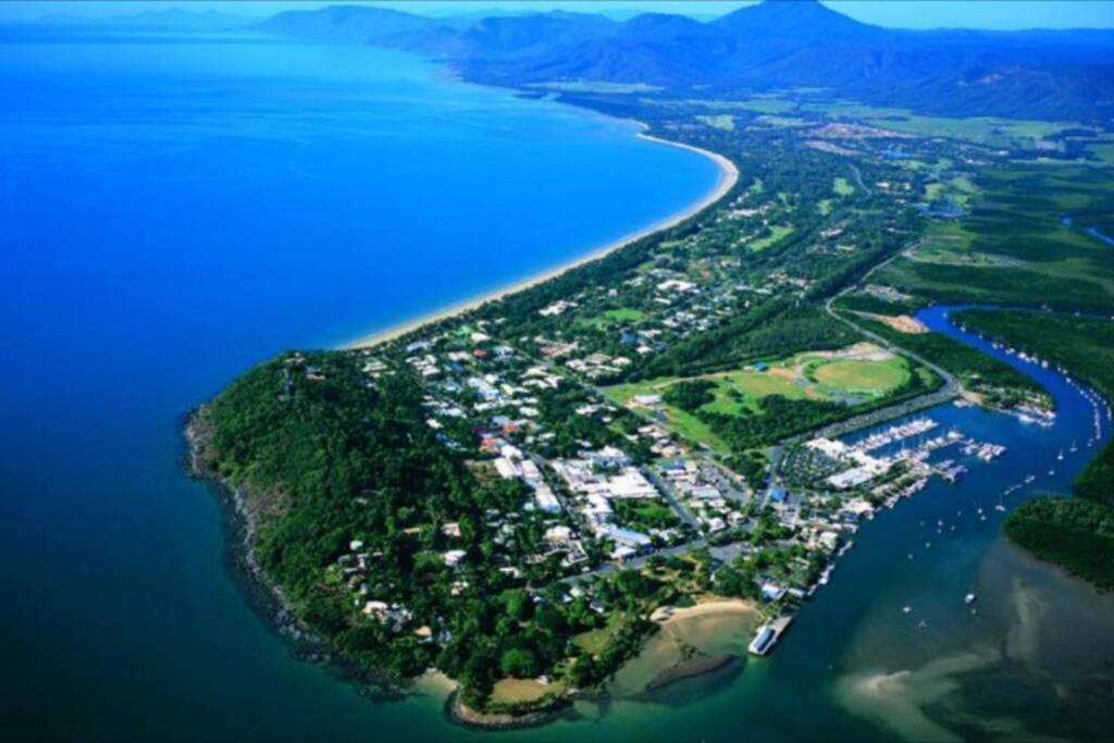 Tropical One Bedroom At The Mediterranean Apartment Port Douglas