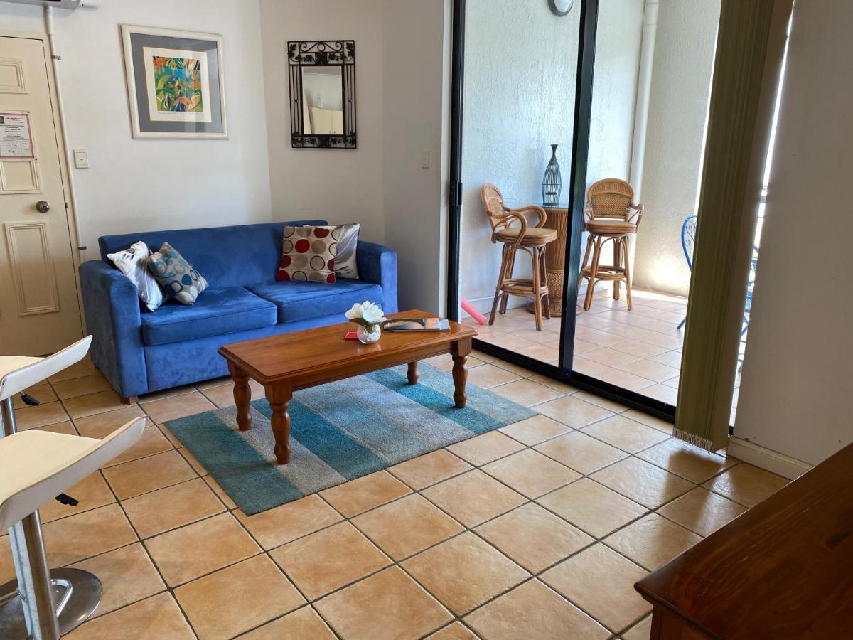 Tropical One Bedroom At The Mediterranean * Port Douglas