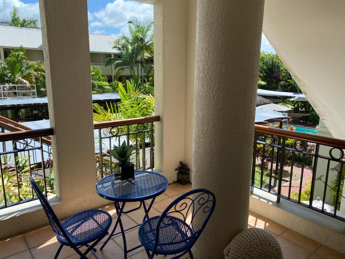 Tropical One Bedroom At The Mediterranean * Port Douglas